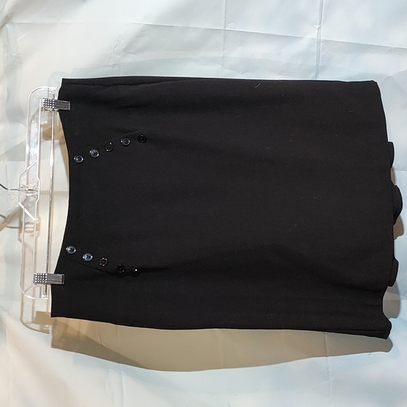 B Wear black skirt size 13 - Picture 1 of 3